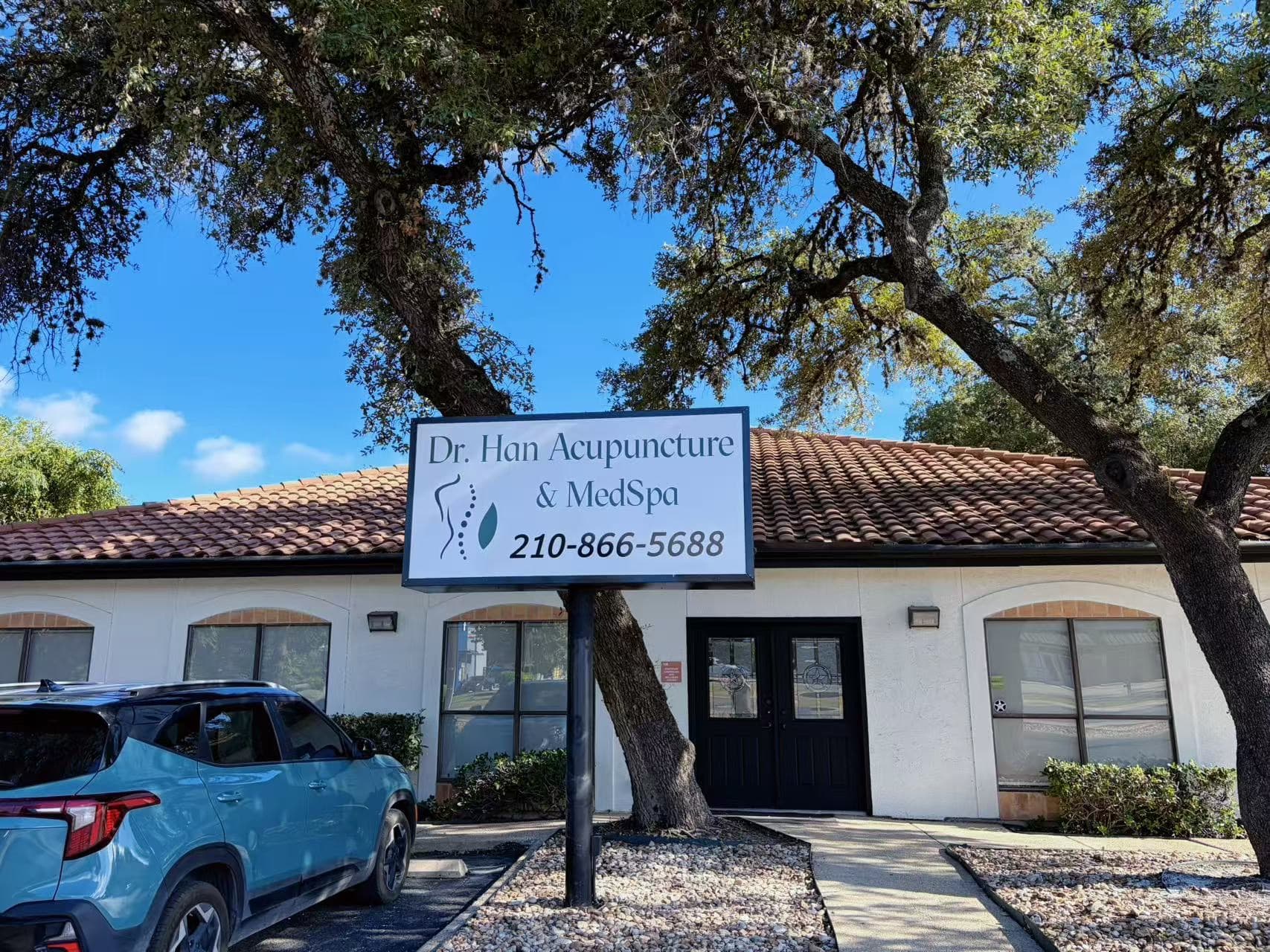 Dr. Han Acupuncture & MedSpa clinic
